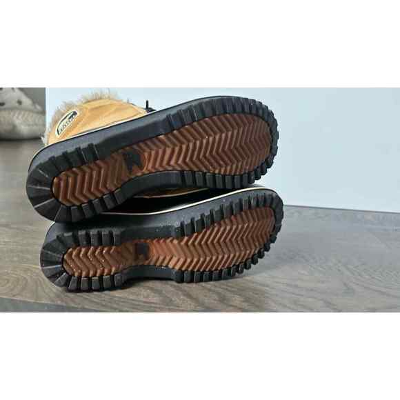 Sorel Tivoli II Suede Snow Boots - Women's Size US 6 - Picture 7 of 9